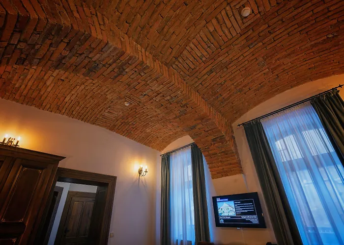 Hotel Boutique Casa Chitic -Hotel And Restaurant Str Johann Gott Nr7